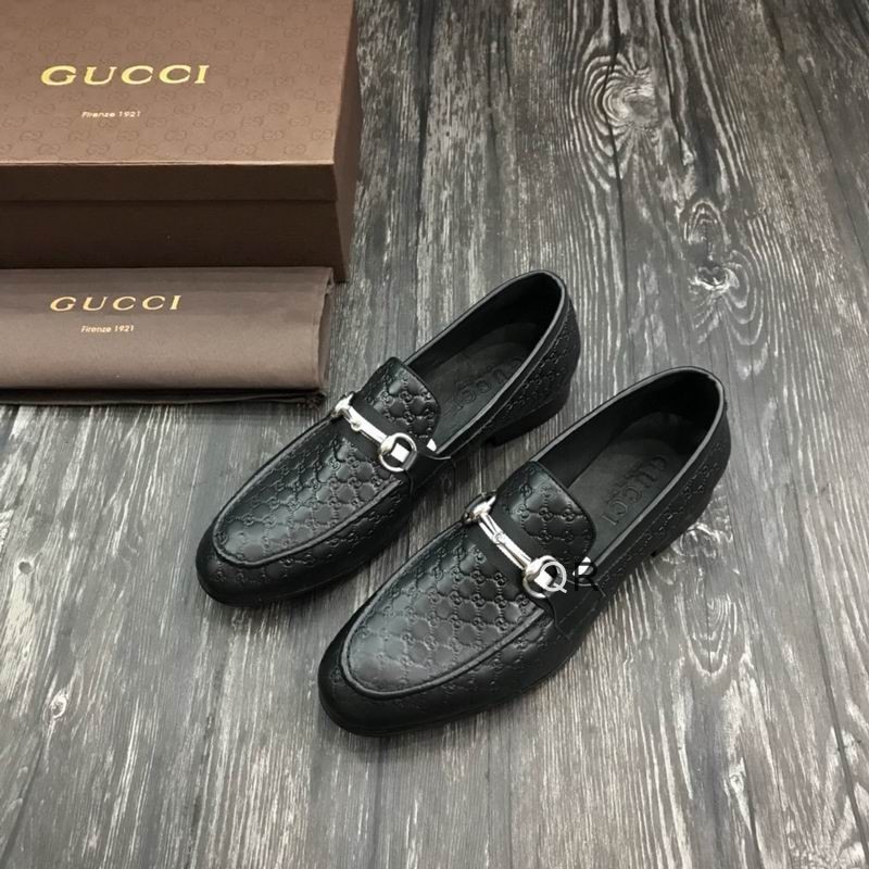 Gucci Men's Shoes 779